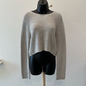 NWOT BCBGMaxAzria cropped sweater - S